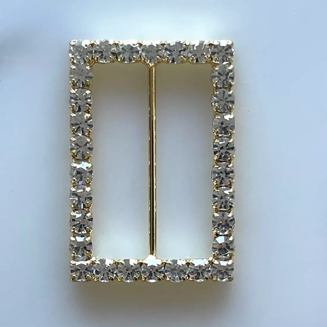 1 1/2″ Clear Rhinestone & Gold Rectangular Metal Buckle